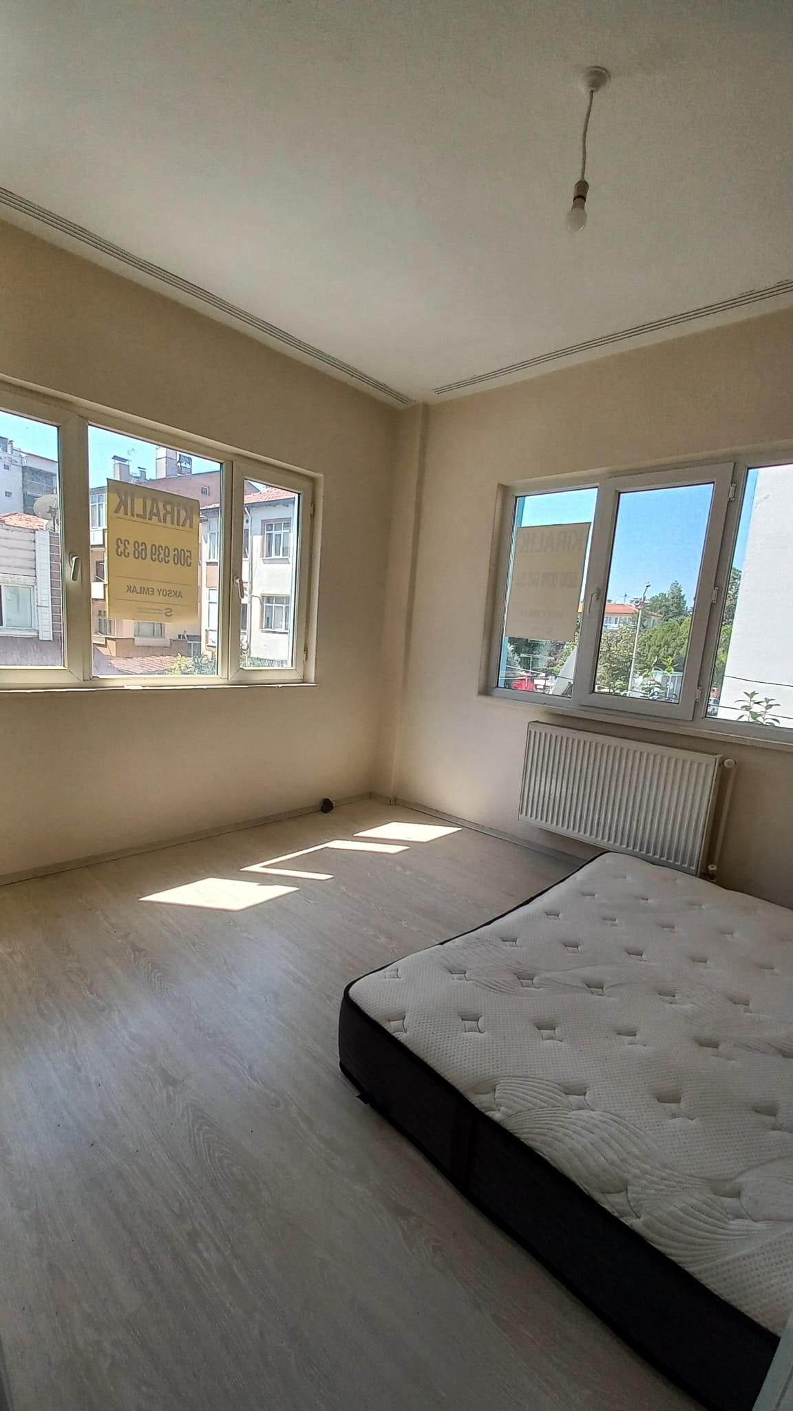 Burdur Merkez Burç Mahallesi çarşı içinde, klimalı, panjurlu kiralık  2+1 eşyasız daire — 11