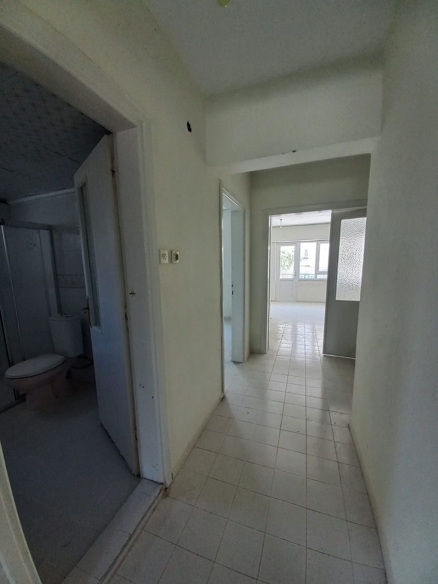 Burdur Merkez Atatürk Mahallesi  yeni hastane yakını, eşyasız, asansörlü kiralık 3+1 daire