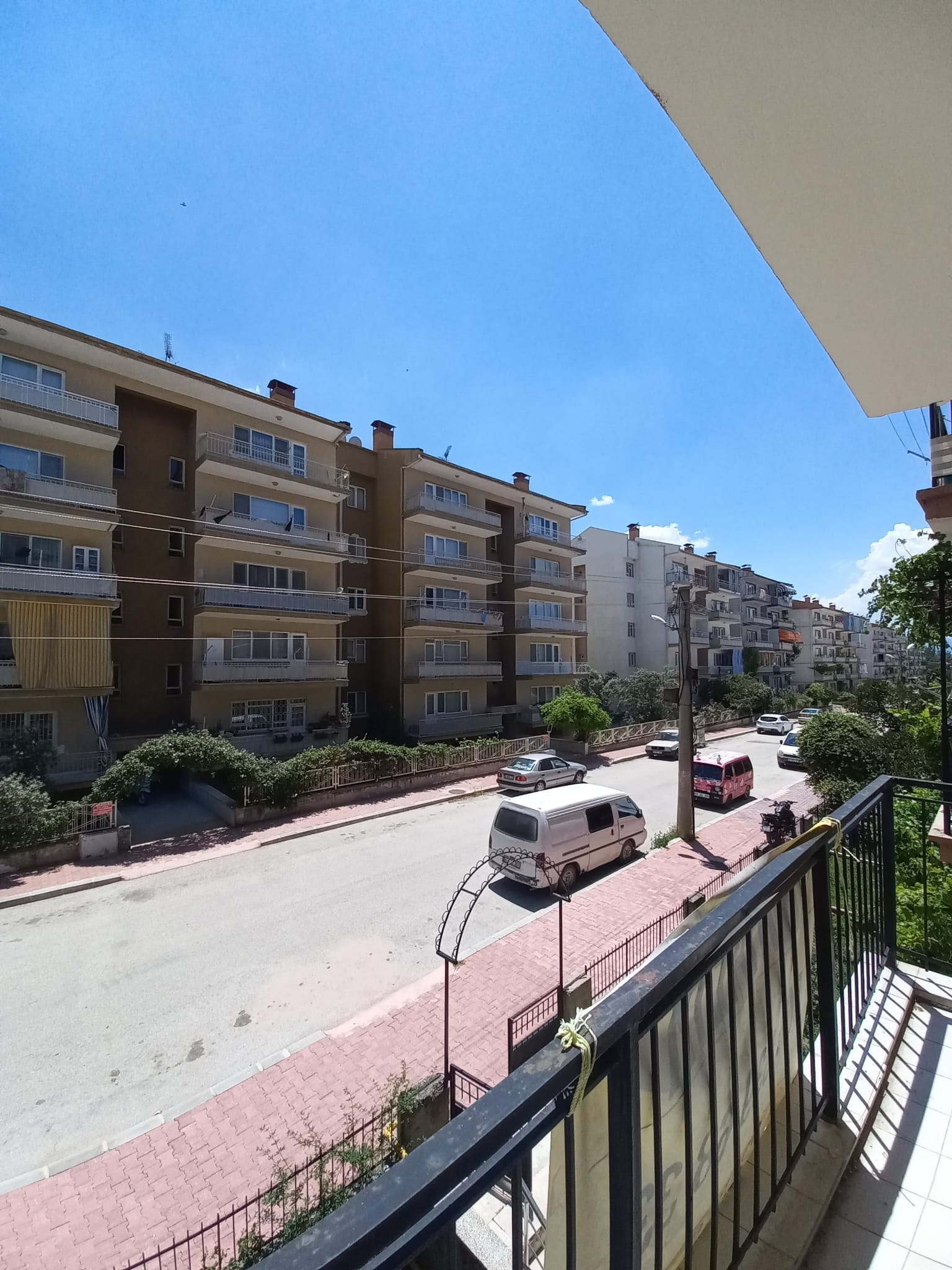 Burdur Merkez Atatürk Mahallesi  yeni hastane yakını, eşyasız, asansörlü kiralık 3+1 daire — 13