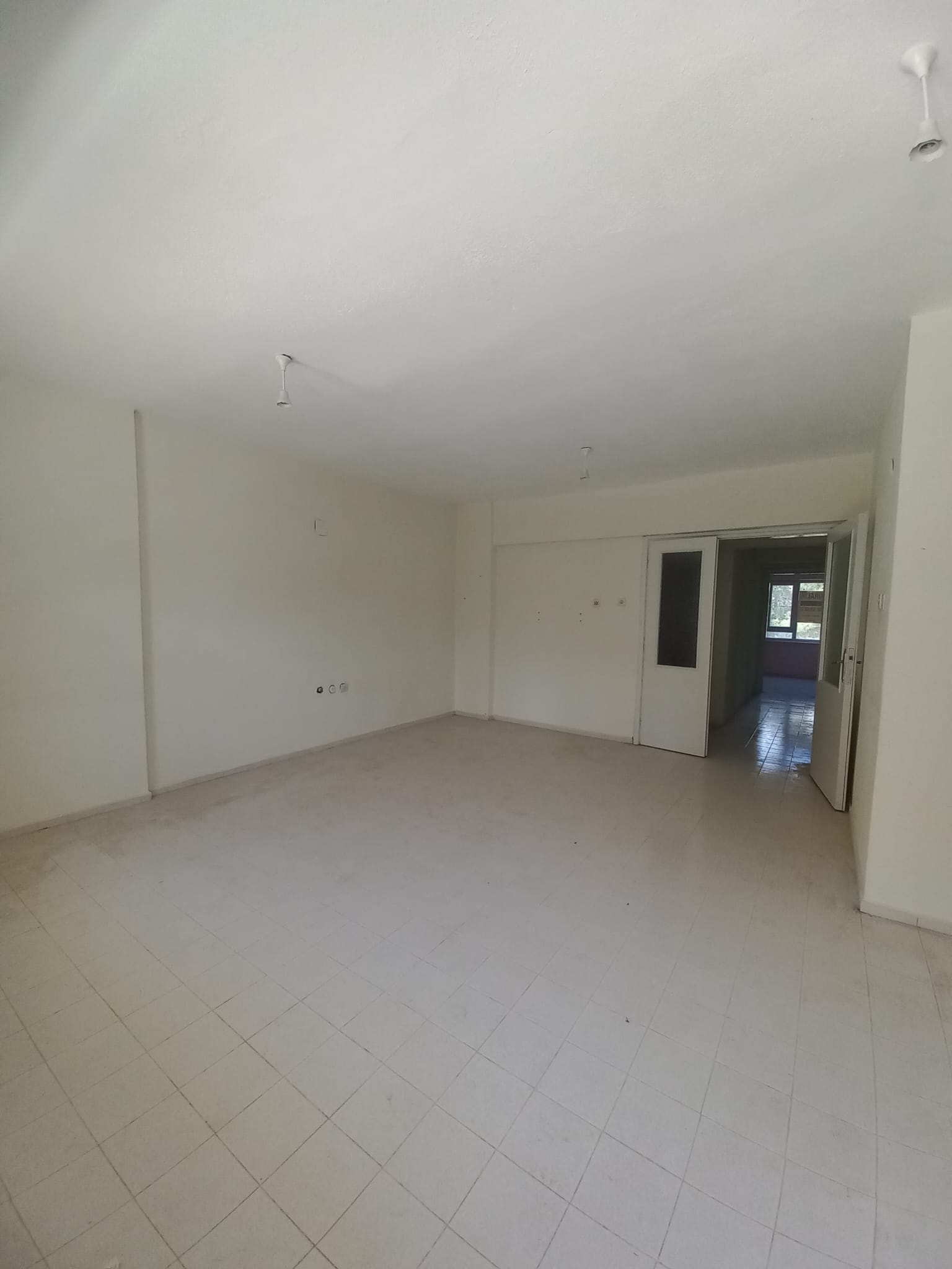 Burdur Merkez Atatürk Mahallesi  yeni hastane yakını, eşyasız, asansörlü kiralık 3+1 daire — 16