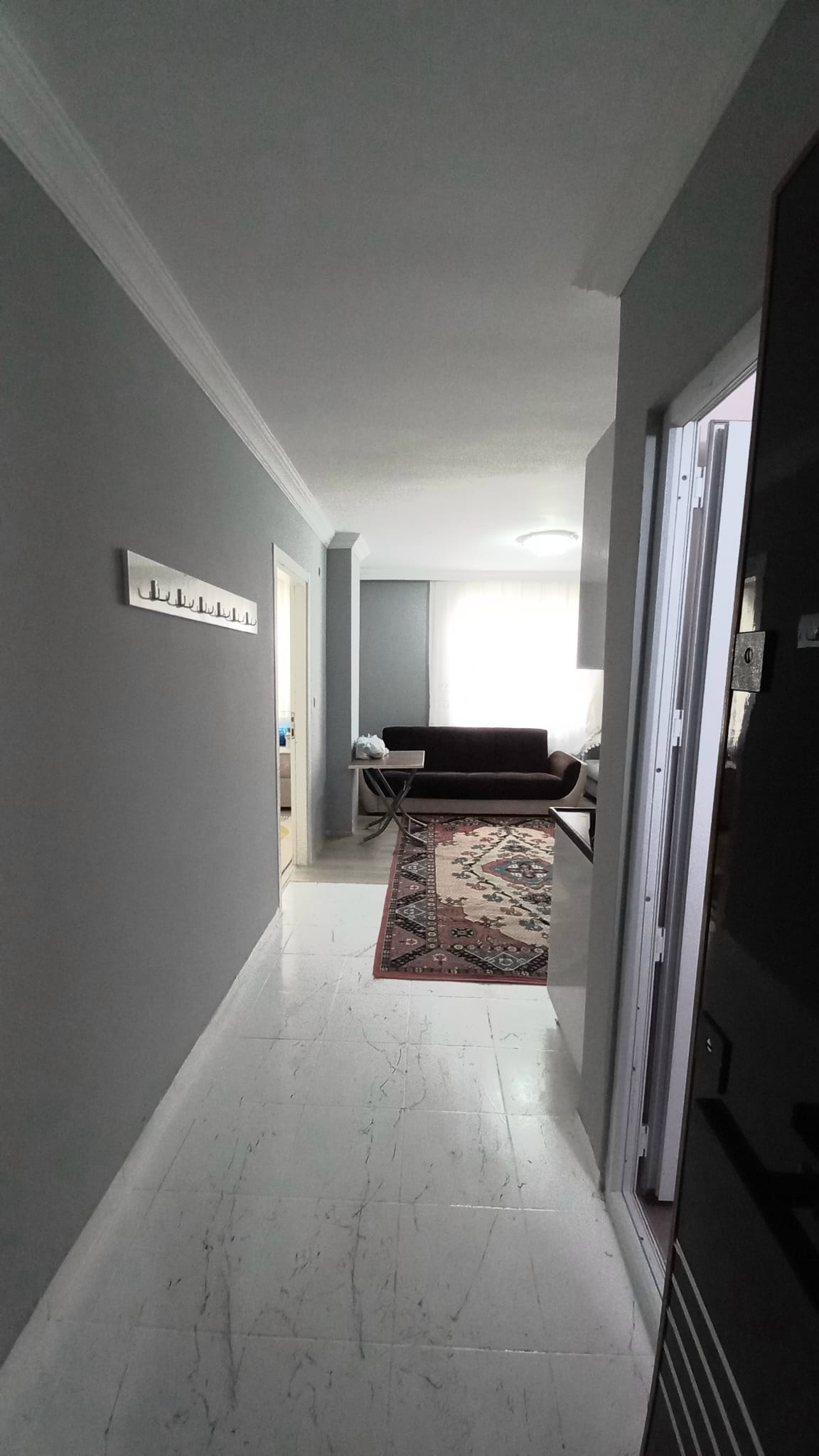 AKSOY EMLAKTAN ABONELİKLERİ AÇIK 1+1 EŞYALI KİRALIK DAİRE