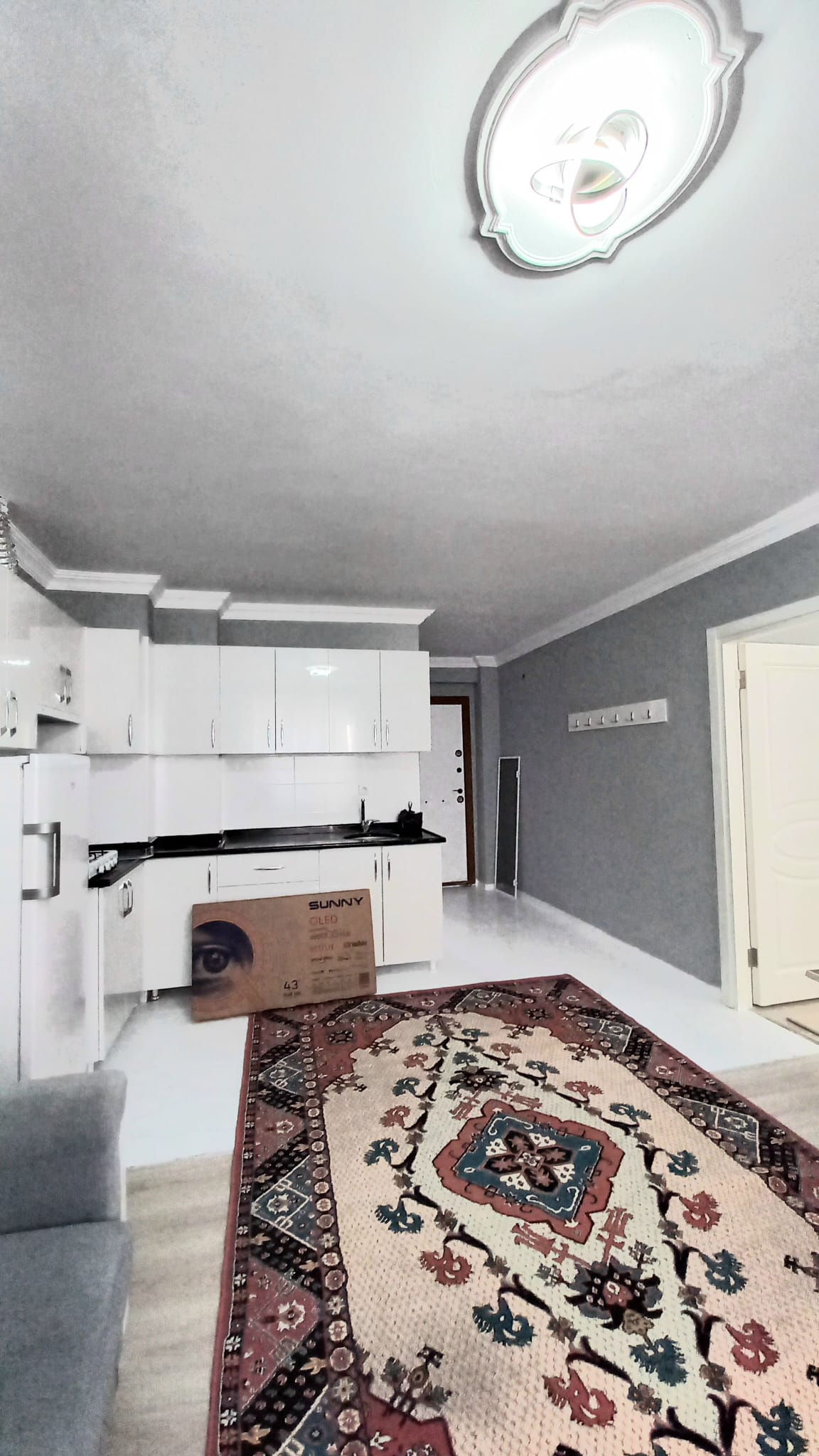 AKSOY EMLAKTAN ABONELİKLERİ AÇIK 1+1 EŞYALI KİRALIK DAİRE