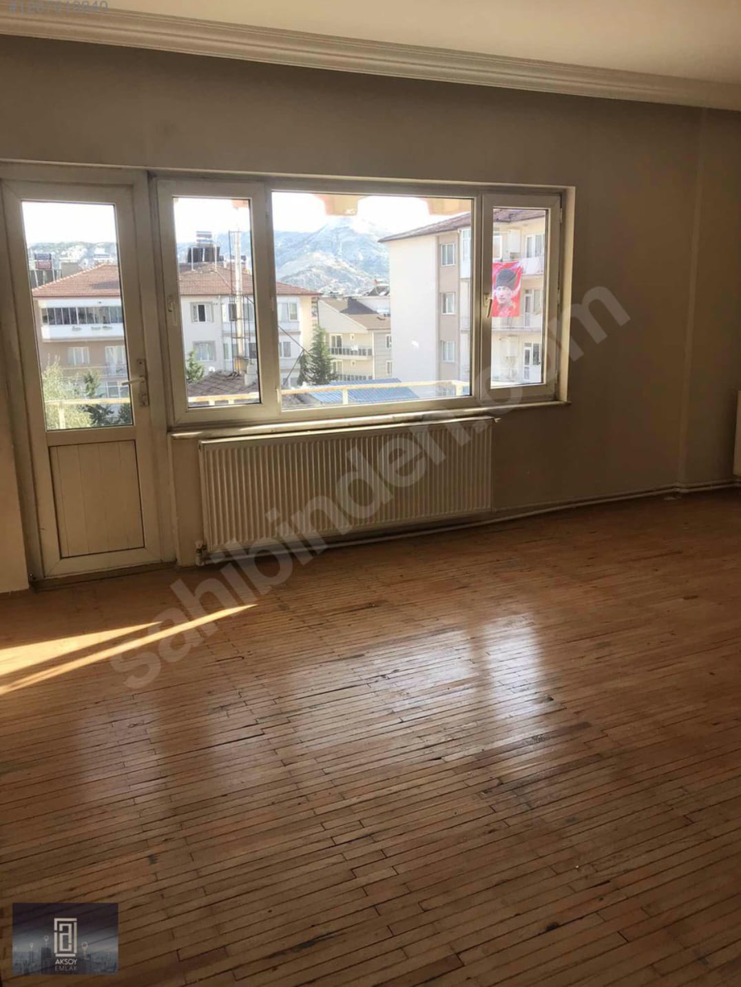 AKSOY EMLAKTAN GÖL MANZARALI- FİYAT AVANTAJLI KİRALIK 3+1 DAİRE — 15